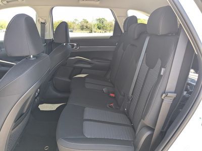 2026 Kia Sorento - Photo 16