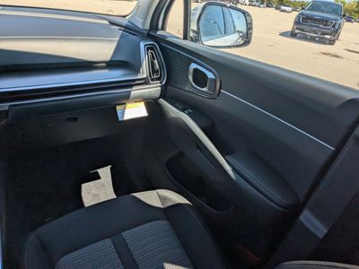 2026 Kia Sorento - Photo 21