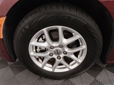 2022 Chrysler Voyager - Photo 10