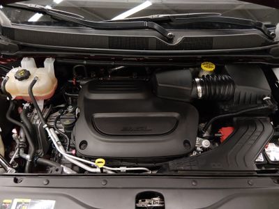 2022 Chrysler Voyager - Photo 9