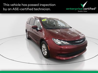2022 Chrysler Voyager - Photo 1