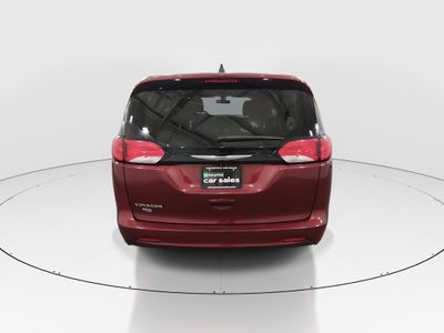 2022 Chrysler Voyager - Photo 6