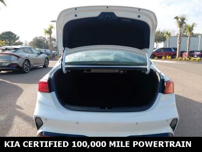 2024 Kia Forte - Photo 27