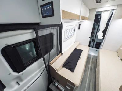2027 Thor Motor Coach PALLADIUM — photo 11 view