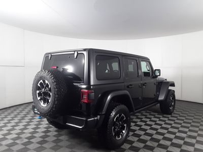 2024 Jeep Wrangler 4xe - Photo 3