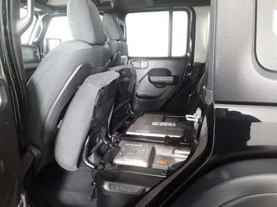 2024 Jeep Wrangler 4xe - Photo 12