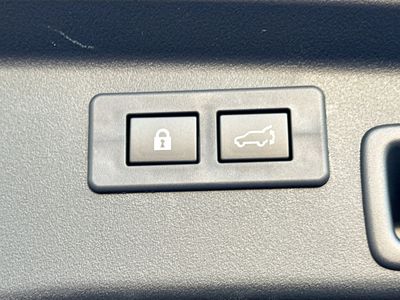2026 Subaru Outback — photo 12 view