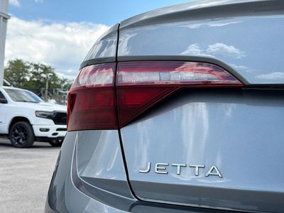2024 Volkswagen Jetta — photo 10 view