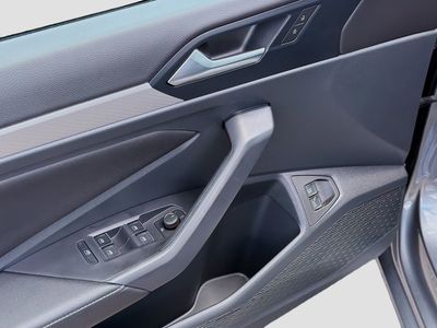 2024 Volkswagen Jetta — photo 20 view