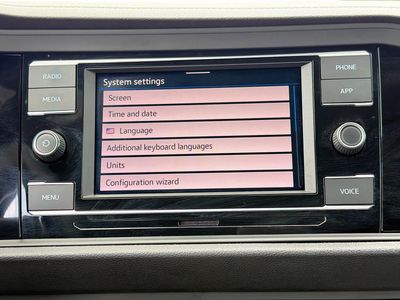 2024 Volkswagen Jetta — photo 28 view