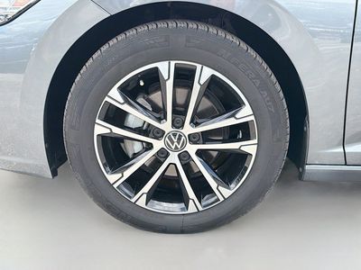 2024 Volkswagen Jetta — photo 38 view
