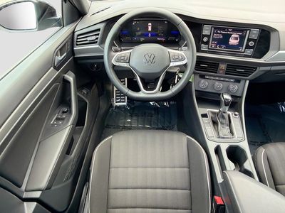 2024 Volkswagen Jetta — photo 15 view