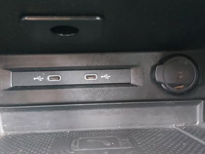 2024 Volkswagen Tiguan — photo 18 view