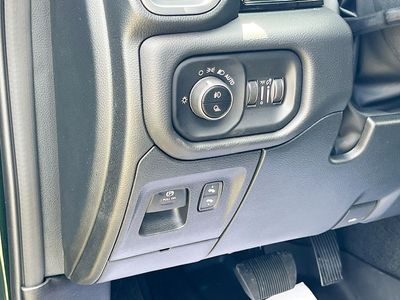 2026 Ram 1500 — photo 10 view