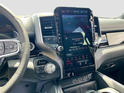 2026 Ram 1500 — photo 15 view