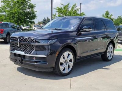 2025 Lincoln Navigator — interior view