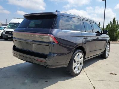 2025 Lincoln Navigator — rear three-quarter view
