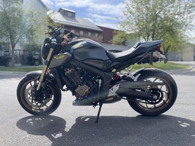 2023 Honda CB650R - Photo 4