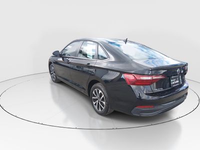 2024 Volkswagen Jetta - Photo 5