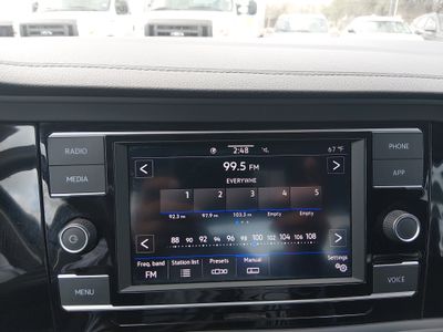 2024 Volkswagen Jetta - Photo 18