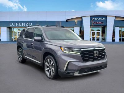 2024 Honda Pilot — rear three-quarter view