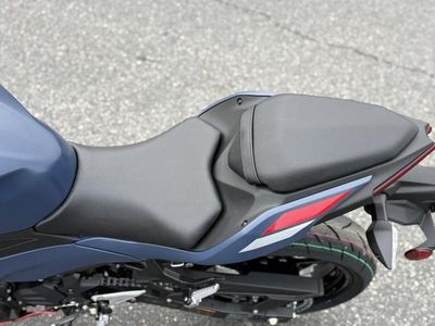 2026 Kawasaki Ninja 500 ABS Metallic Matte Twilight Blue - Photo 17