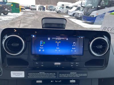 2026 Grand Design Lineage Series M — photo 9 view