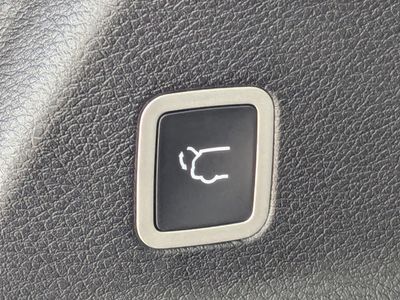 2026 Chrysler Pacifica — photo 13 view