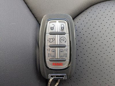 2026 Chrysler Pacifica — photo 31 view