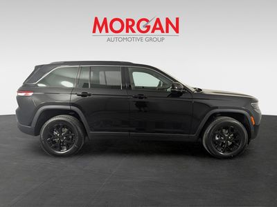 2026 Jeep Grand Cherokee - Photo 4