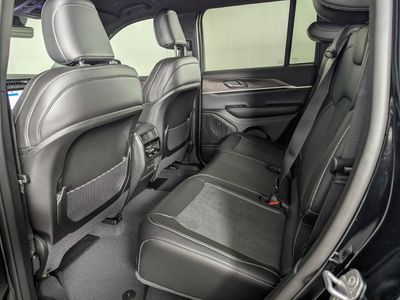 2026 Jeep Grand Cherokee - Photo 20