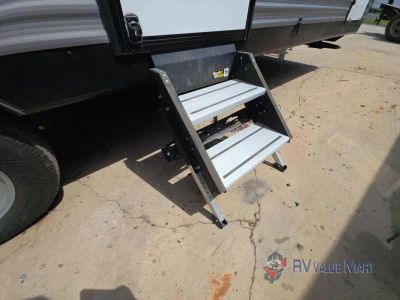 2024 Dutchmen RV Coleman Lantern LT Series - Photo 18