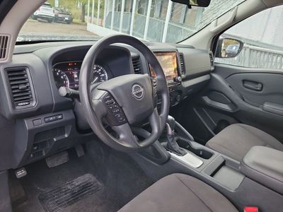2022 Nissan Frontier — photo 11 view