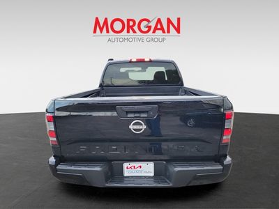 2022 Nissan Frontier — photo 8 view