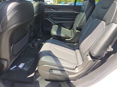 2026 Jeep Grand Cherokee L - Photo 9