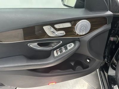 2018 Mercedes-Benz C-Class - Photo 11