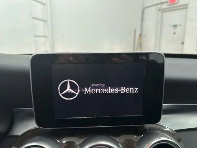 2018 Mercedes-Benz C-Class - Photo 12
