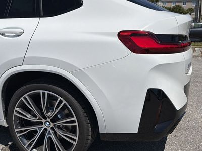 2022 BMW X4 — photo 10 view