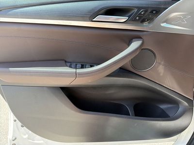 2022 BMW X4 — photo 24 view