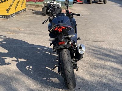 2026 Kawasaki Ninja 500 ABS Metallic Matte Twilight Blue — photo 7 view
