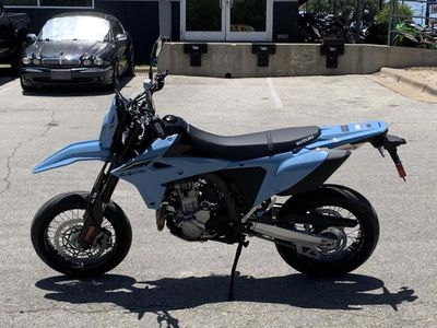 2025 Suzuki DR-Z4SM - Photo 8