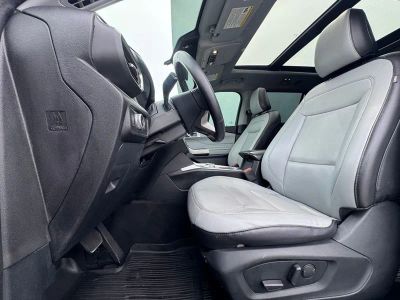 2021 Ford Explorer XLT — photo 18 view