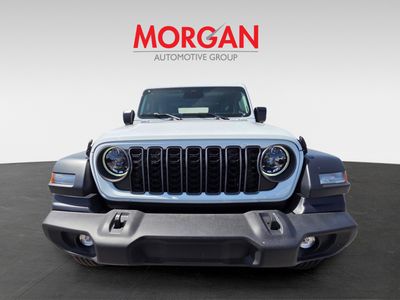 2026 Jeep Wrangler — photo 8 view