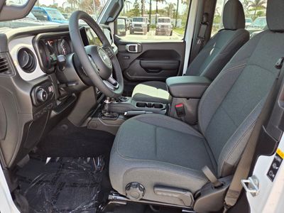 2026 Jeep Wrangler — photo 13 view