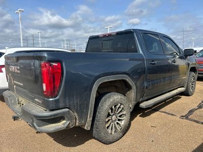 2019 GMC Sierra 1500 — interior view