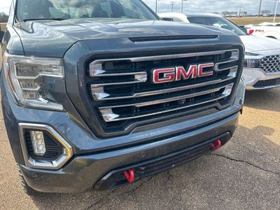 2019 GMC Sierra 1500 — engine compartment view
