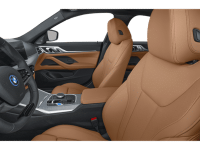 2026 BMW i4 - Photo 6