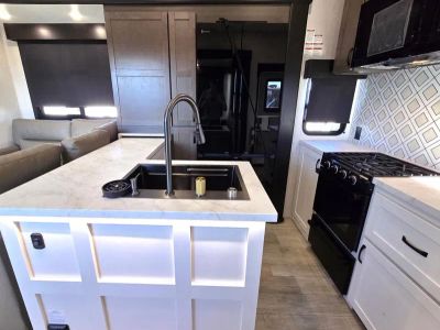2026 Jayco CYCLONE - Photo 5