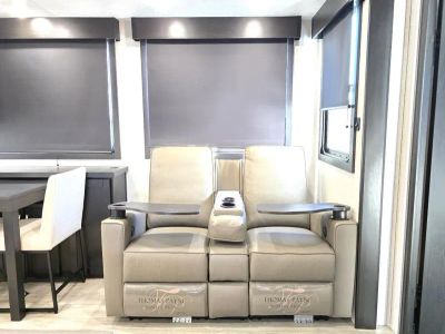 2026 Jayco CYCLONE - Photo 13