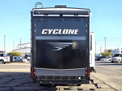 2026 Jayco CYCLONE - Photo 34